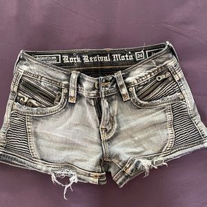 Rock revival moto shorts size 24
